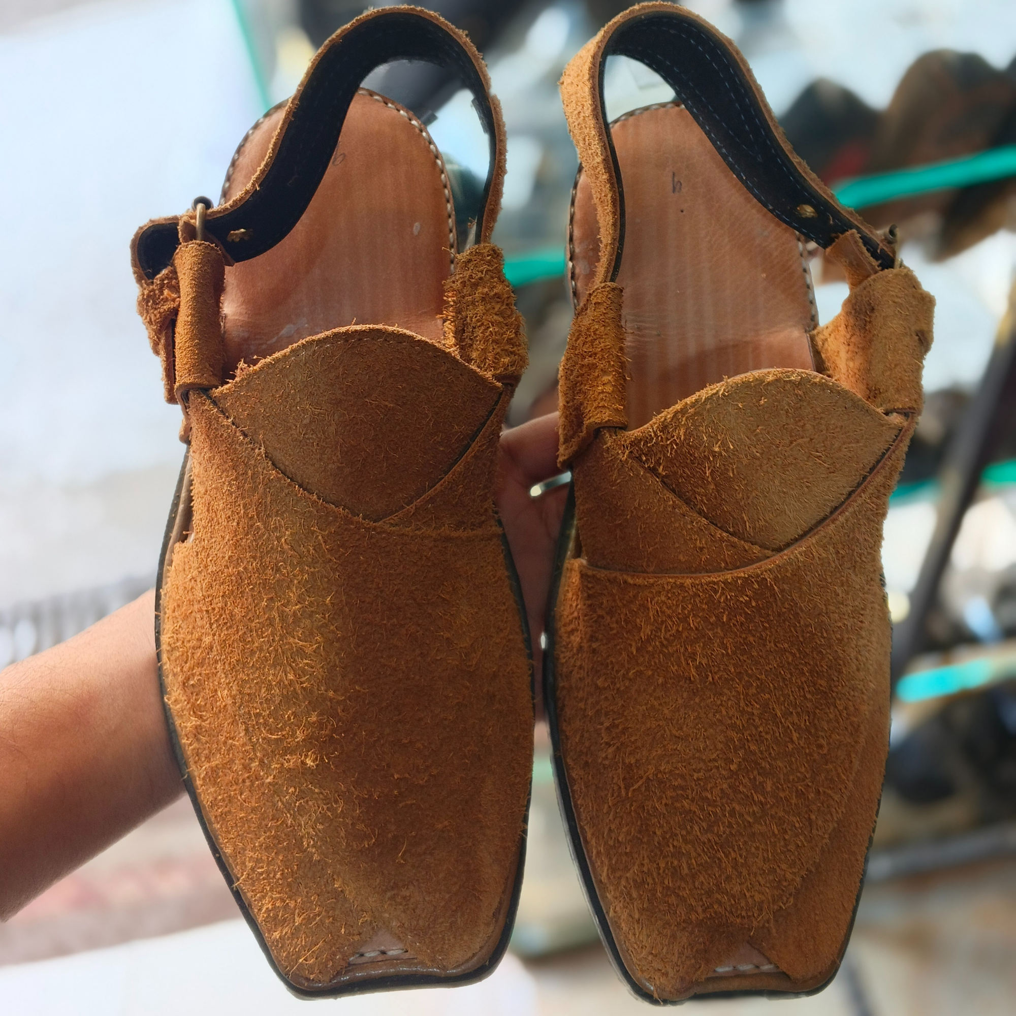 Zero Sole Camel Peshawari